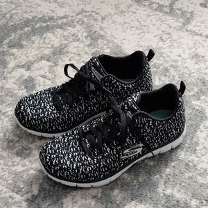 Skechers Monochrome Knit Sneakers
